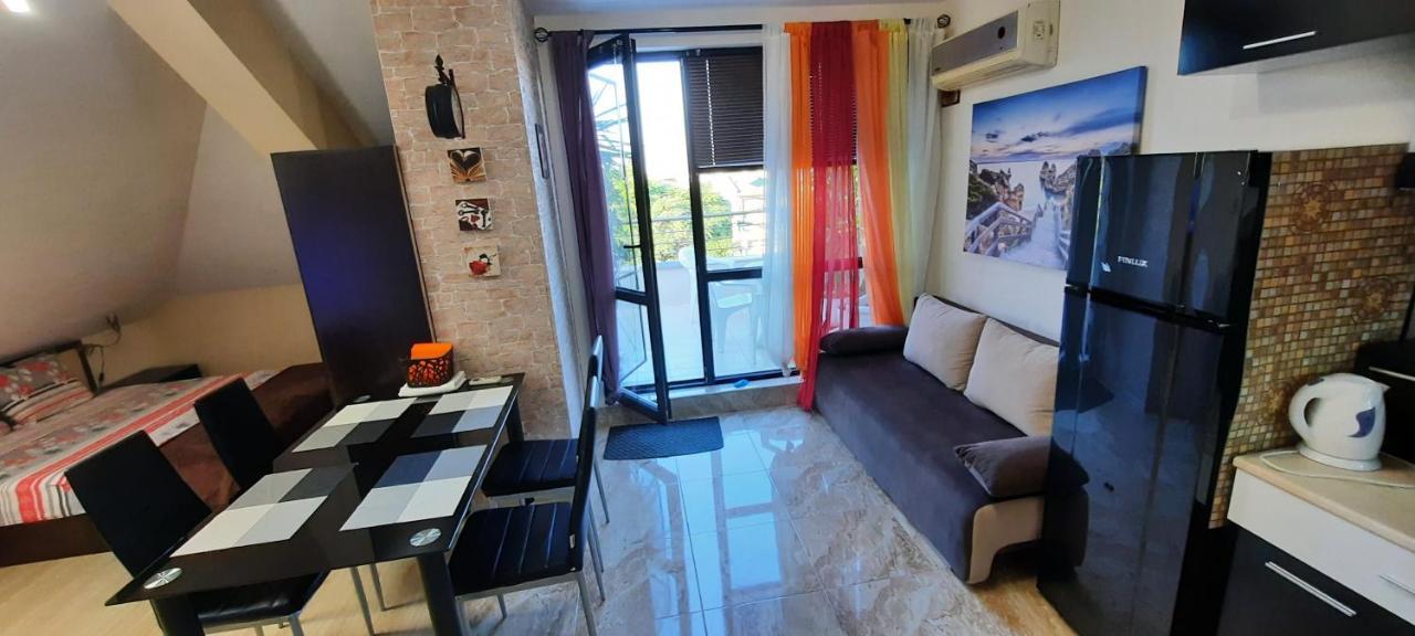 Студио Изгрев Burgas Exterior photo