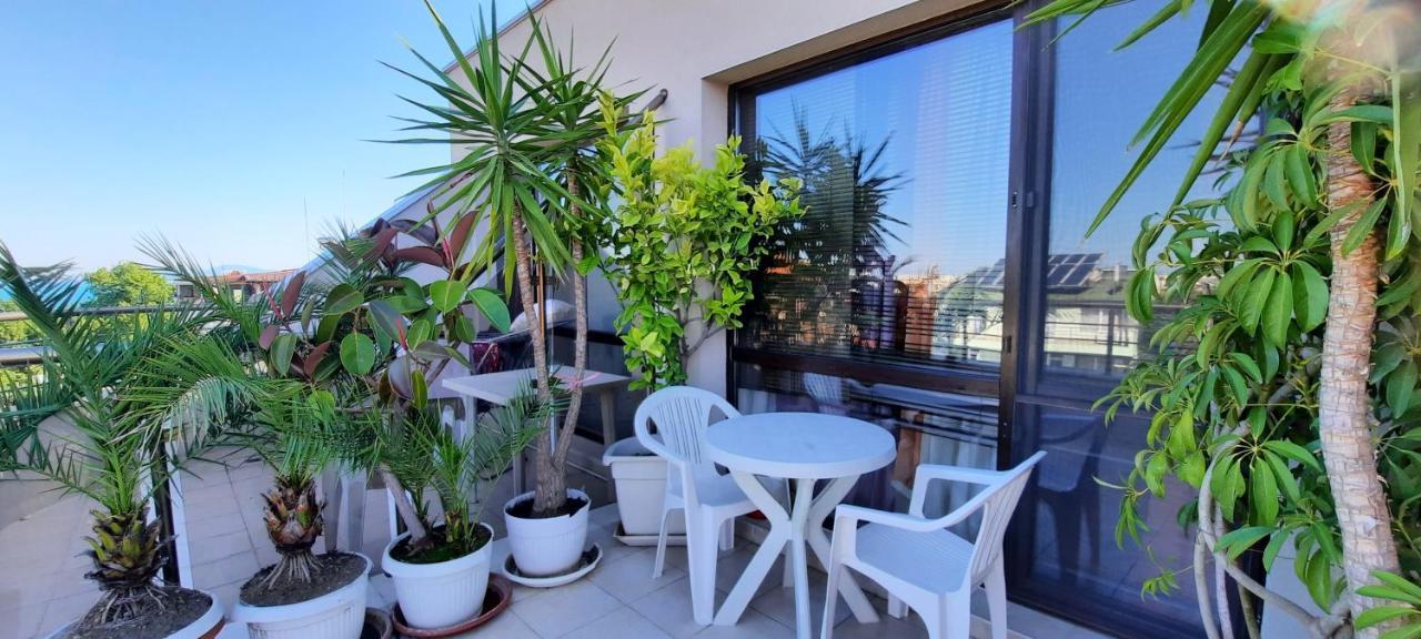 Студио Изгрев Burgas Exterior photo